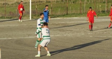 SI RIPARTE ALLA GRANDE! MASSIMINIANA SUPERATA 4-0, CASERTA FA DOPPIETTA CON LA FASCIA DI CAPITANO!